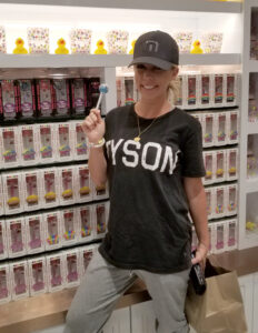 Kendra Wilkinson Image